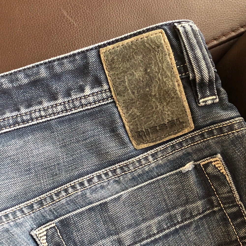 Diesel Men’s Jeans with Leather Patch made in Italy